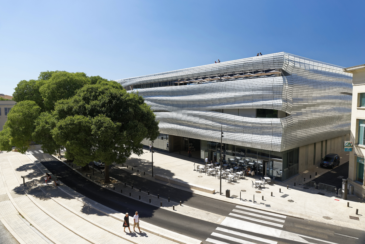 Nîmes : la femme romaine dans tous ses états